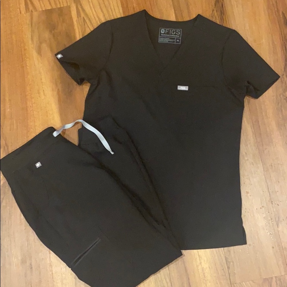 FIGS XS REG JOGGER & TOP